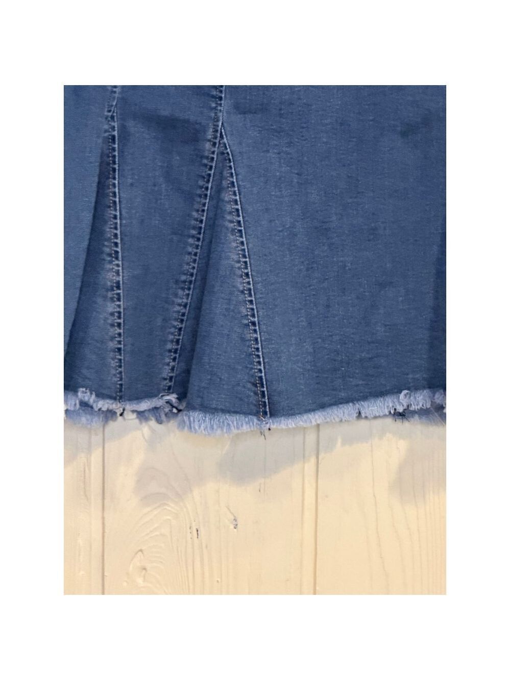 A Beautiful Soul Blue Denim Pleated Mini Skirt Size 1X - Picture 2 of 9
